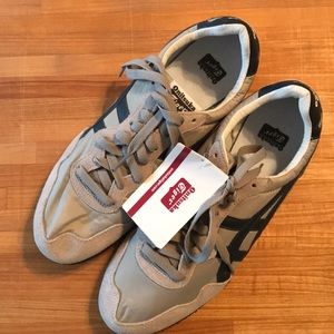 ASICS Onisuka Tiger Size Nine